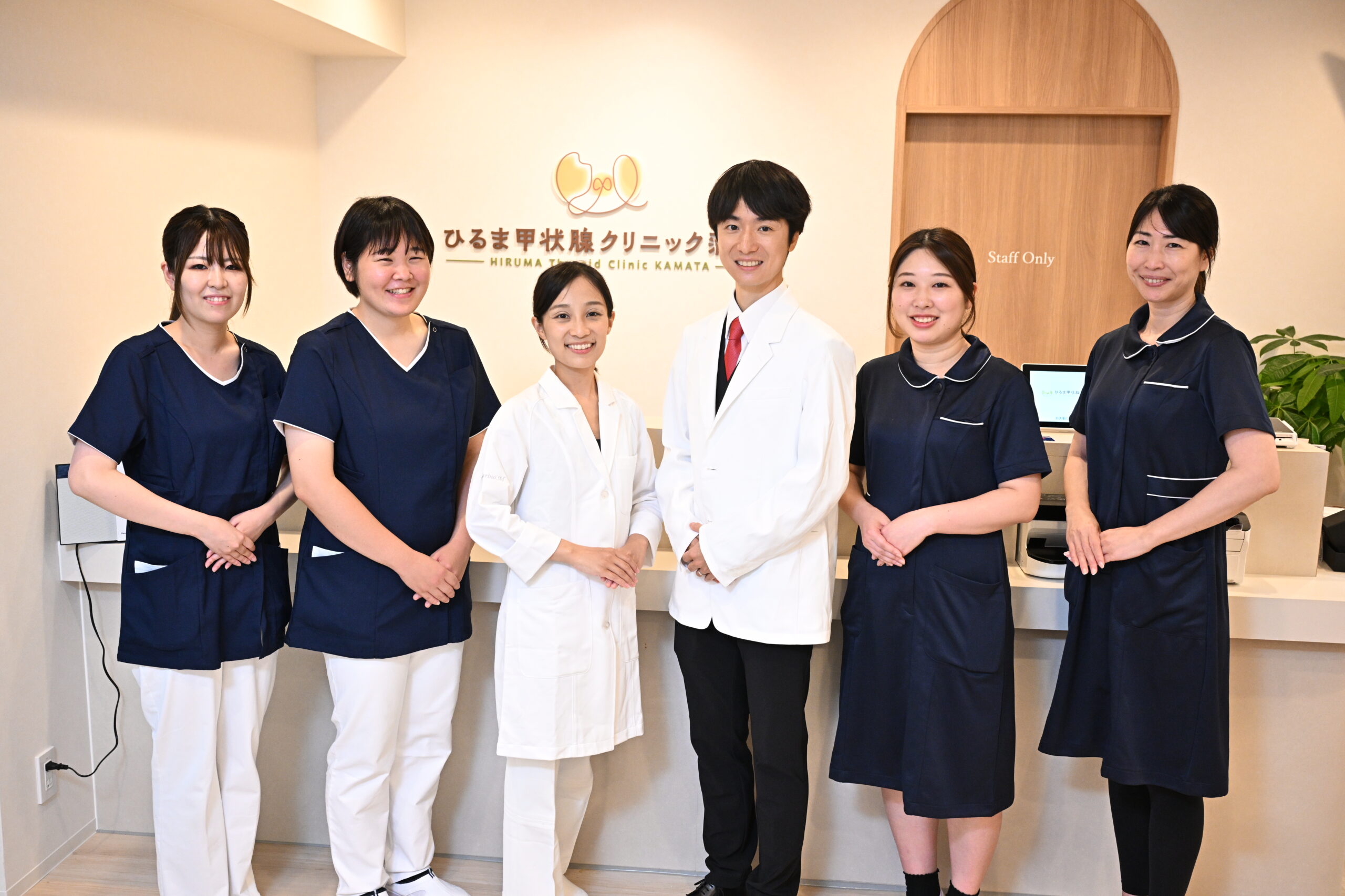 院長以外はすべて女性スタッフ